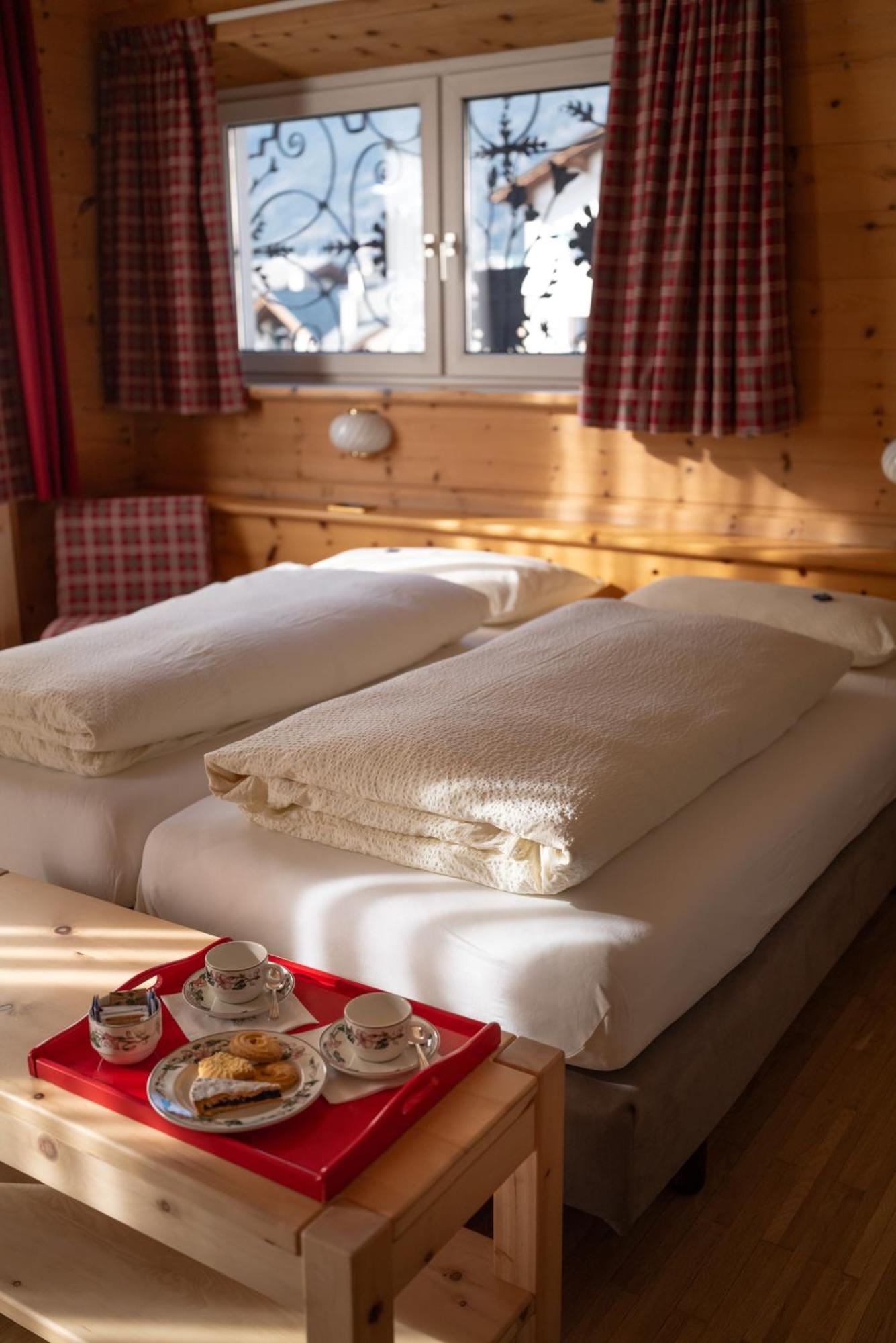 Meuble Garni Della Contea Hotel Bormio Eksteriør billede