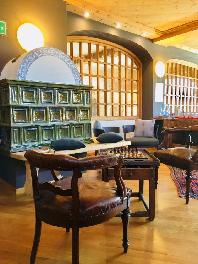Meuble Garni Della Contea Hotel Bormio Eksteriør billede